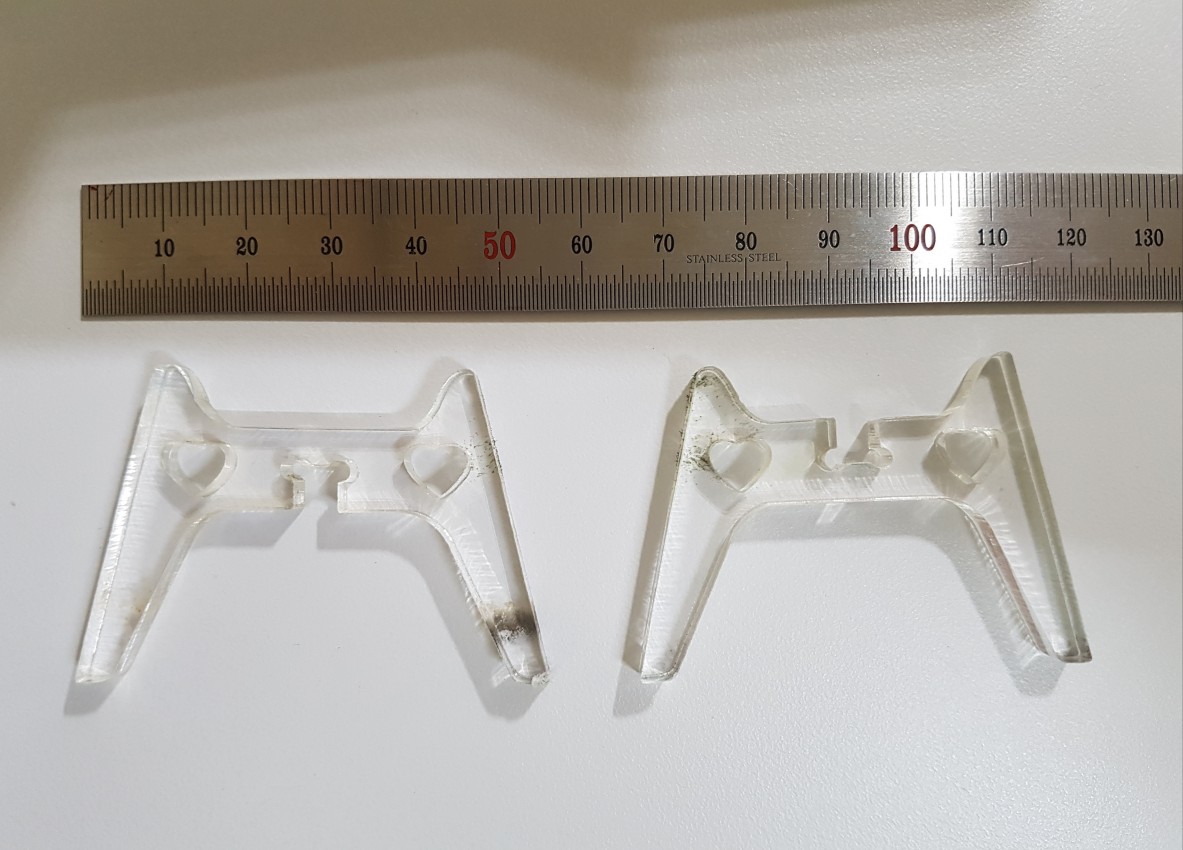 [ũ] ϰ   ġ  Ѱ? ̸ 1cm  ڽϴ.